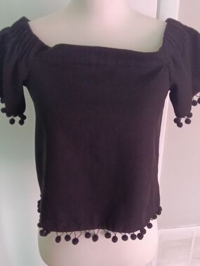 Willow & Clay Black Off-Shoulder Pom-Pom Trim Top